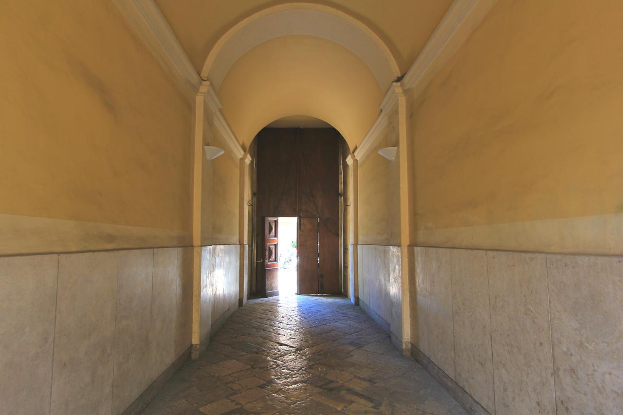 B&B Vitruvio Suites Formia Zewnętrze zdjęcie