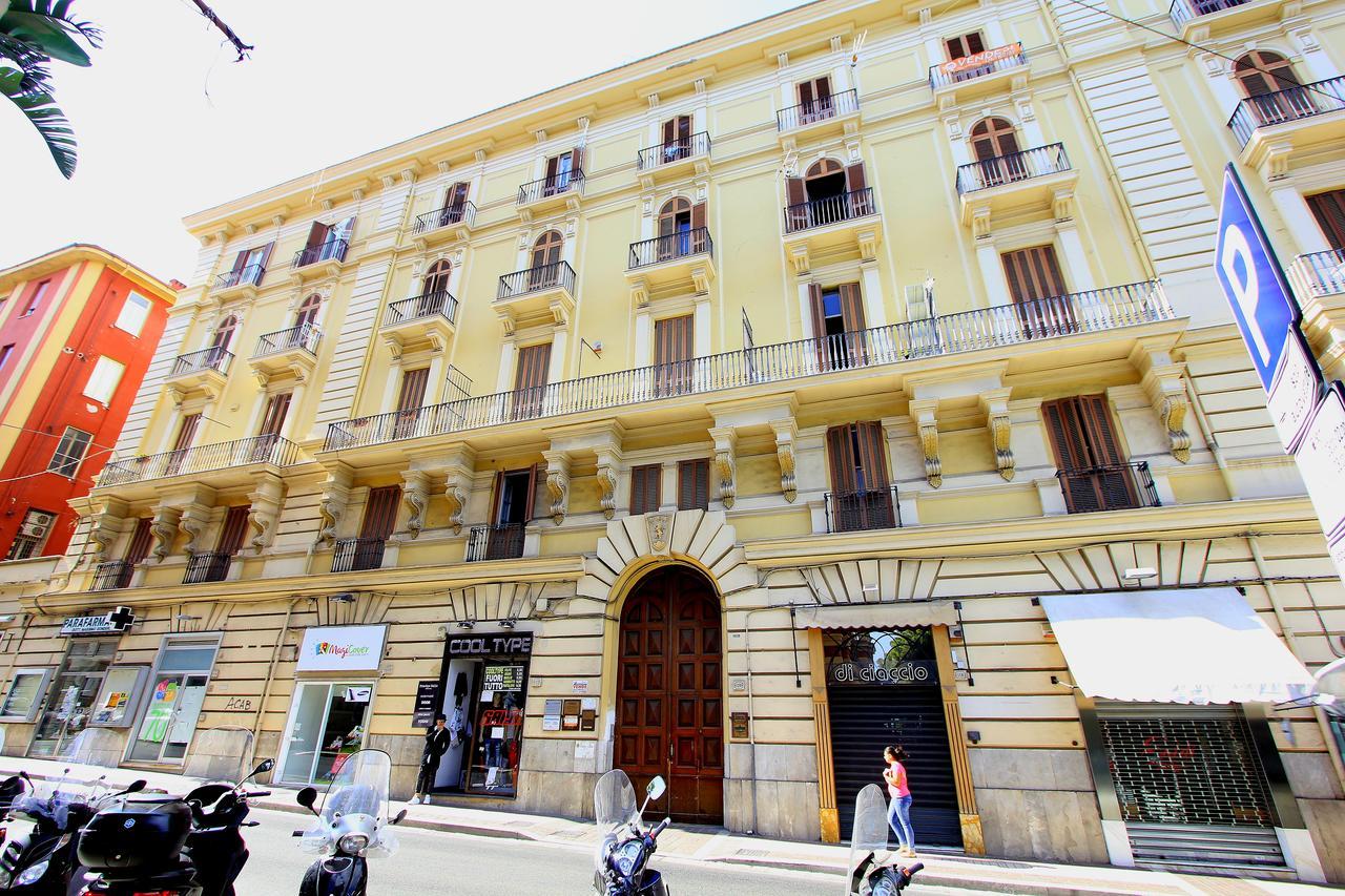 B&B Vitruvio Suites Formia Zewnętrze zdjęcie