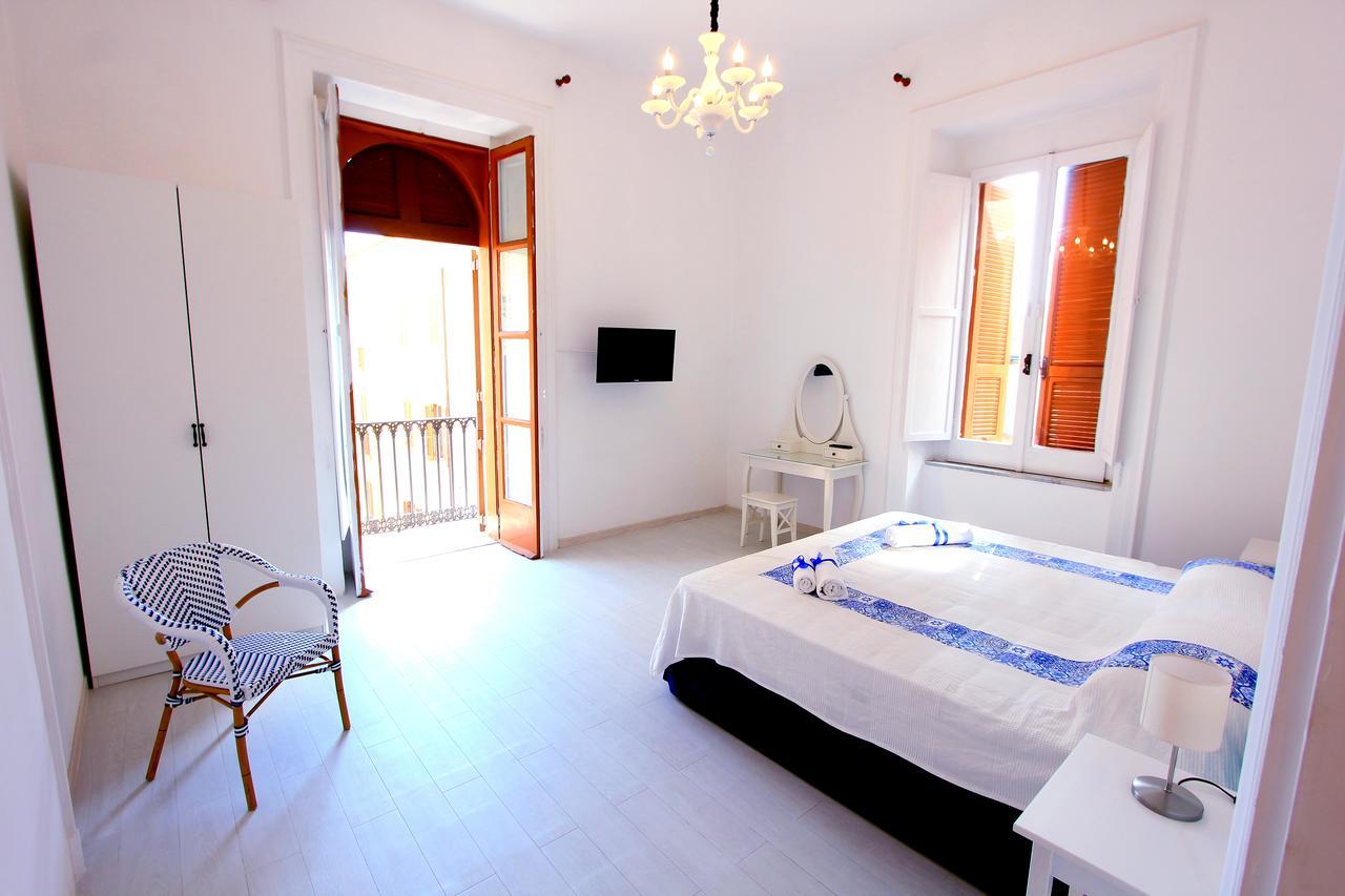 B&B Vitruvio Suites Formia Zewnętrze zdjęcie